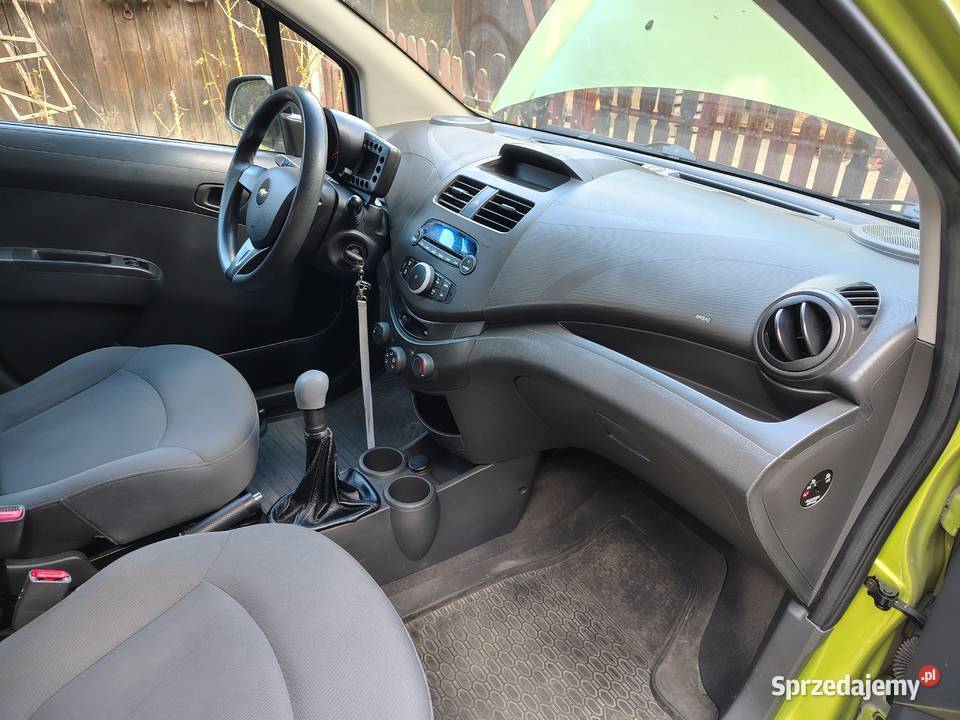 małe zgrabne auto Chevrolet Spark Samochody osobowe Bochnia