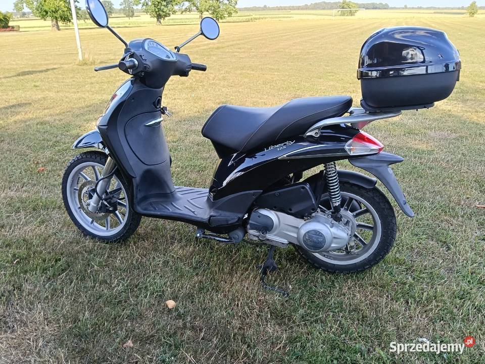 Skuter Piaggio Liberty 125 Gostomia