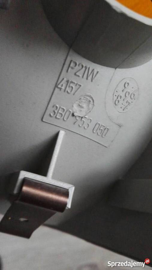 VW PASSAT B5 PRAWY KIRUNKOWSKAZ PRZÓD ORYG wielkopolskie Międzychód sprzedam