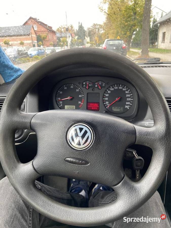 Sprzedam vw golf 4 nieuszkodzony Krasiejów
