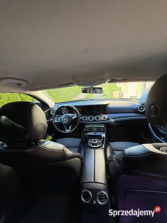 MercedesBenz Klasa E 200 W213 Avantgarde Samochody osobowe śląskie Tarnowskie Góry