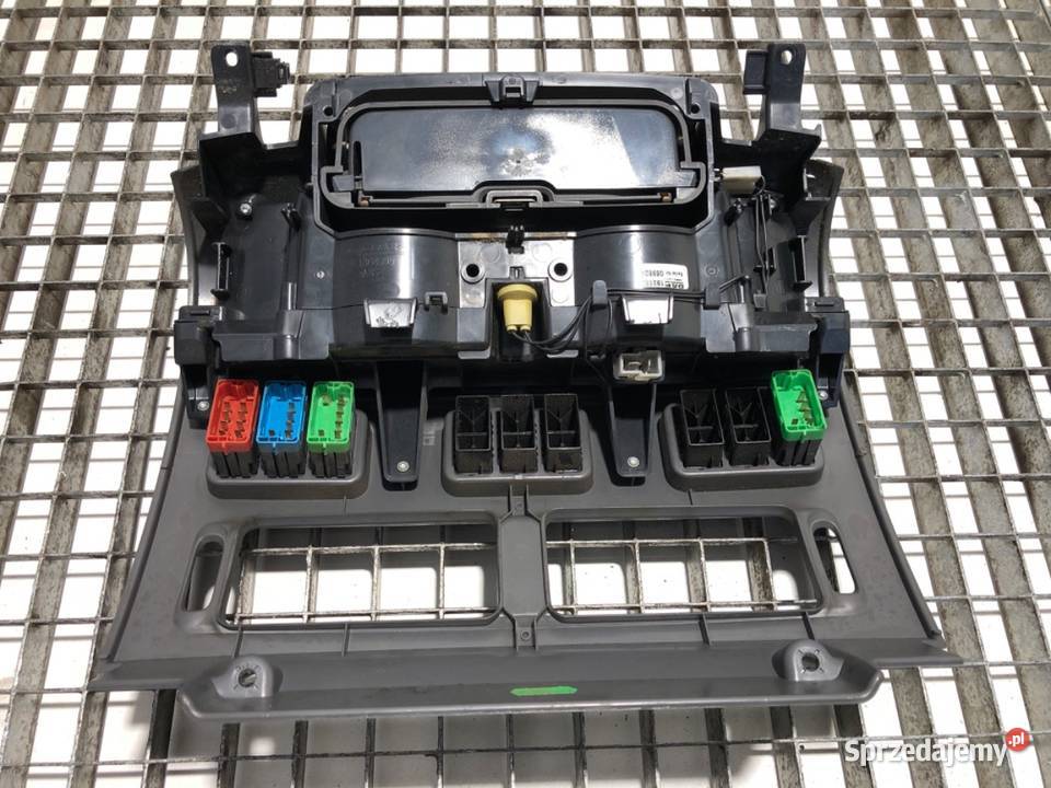 UCHWYT NA NAPOJE DAF XF 1951827 Ciągnik siodłowy