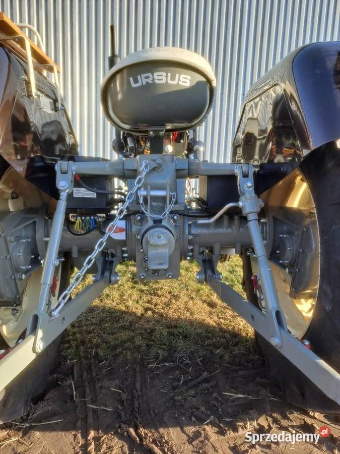 Ursus c328 c330 odrestaurowany zabytek opolskie Krapkowice