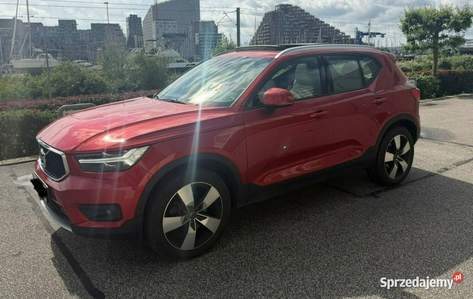 Volvo XC 40 Rok produkcji 2018 wielkopolskie Sadlno