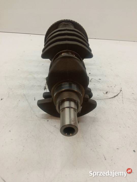WAŁ KORBOWY 55565543 2500056 14 TURBO Opel Astra Części samochodowe