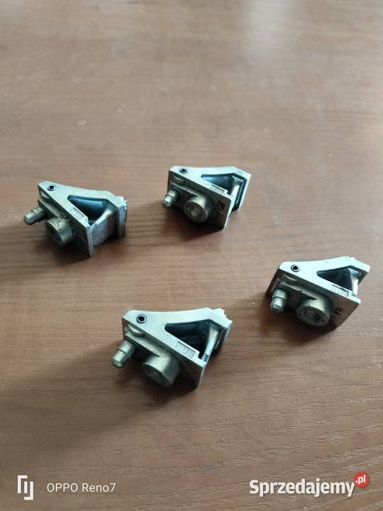 Kawasaki ZZR 600 zatrzaski plastików pod Łubno sprzedam