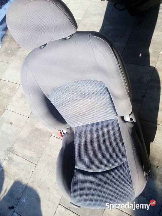 Fotel lewy kierowcy Peugeot 206 Połaniec sprzedam