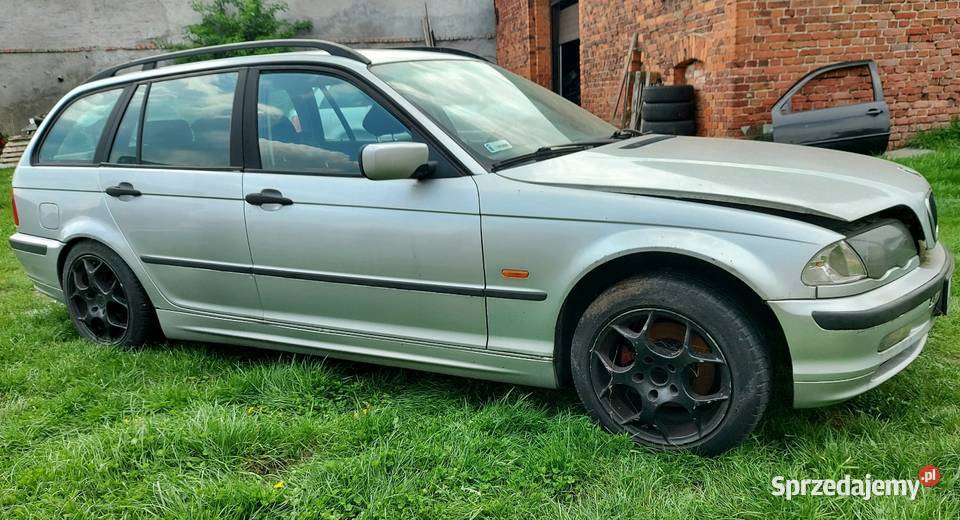 BMW E46 kombi 318i 19 benzyna w całości na srebrny