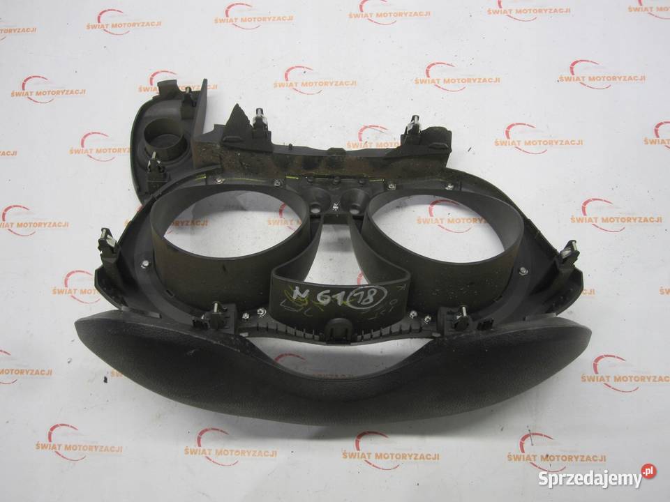 NISSAN JUKE I F15 13r daszek osłona liczników Kielce