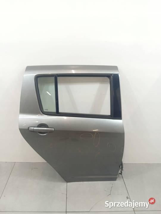 DRZWI PRAWE TYŁ ZCD 5D HB Suzuki Swift IV sprzedam