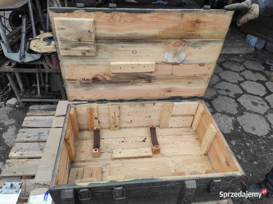 Skrzynia wojskowa na amunicje 125NBAD81 Ostrowiec Świętokrzyski sprzedam