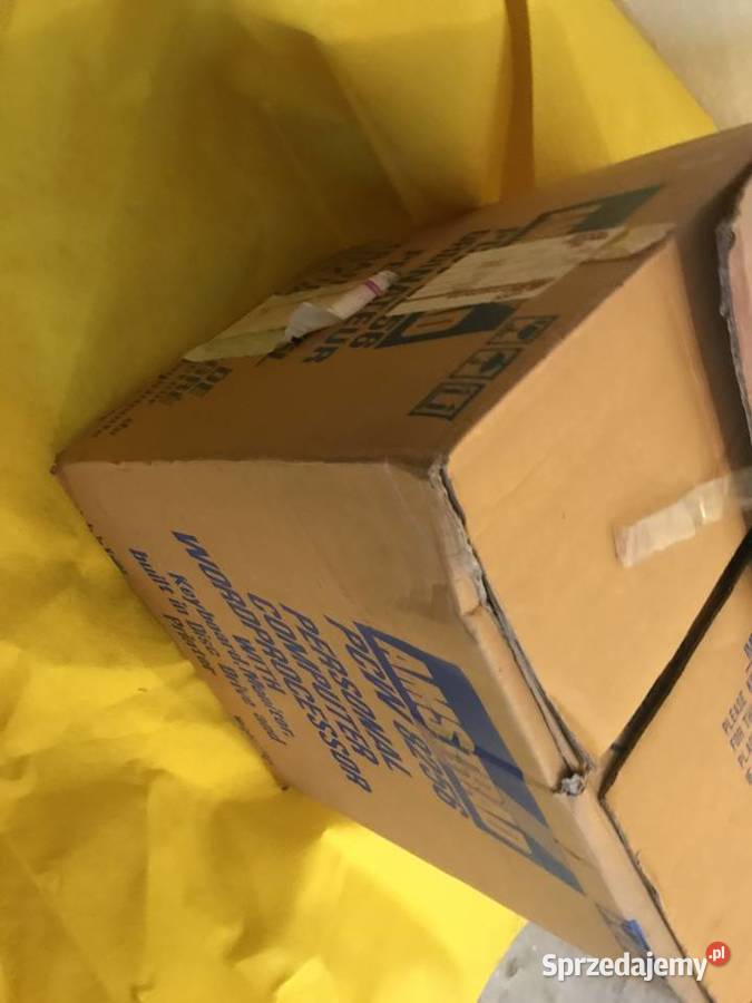 Stary komputer Amstrad pudełko Kraków