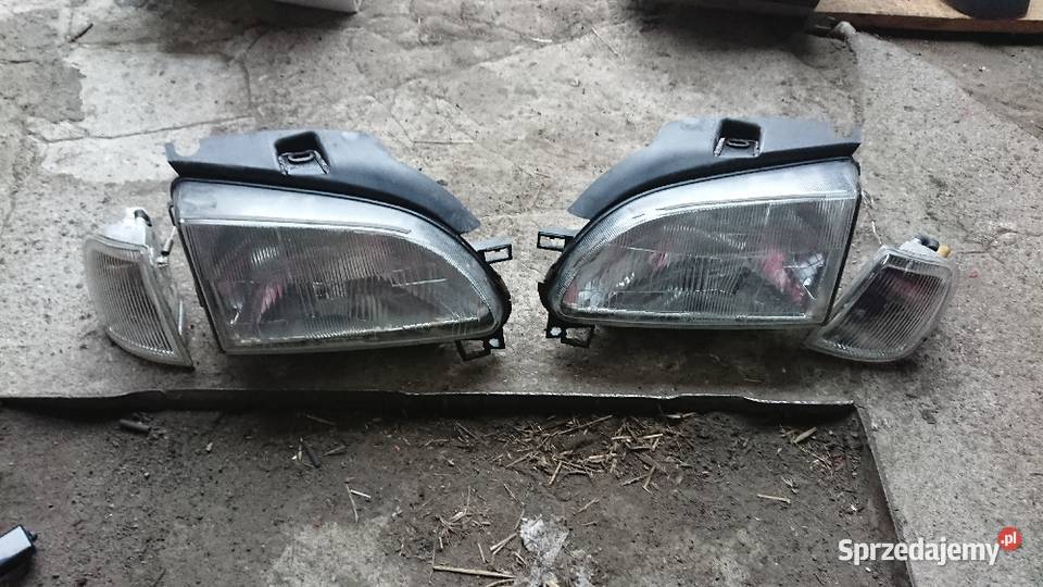 Lampy lampa reflektor przód lewa prawa Arosa Lampy przednie pomorskie Malbork