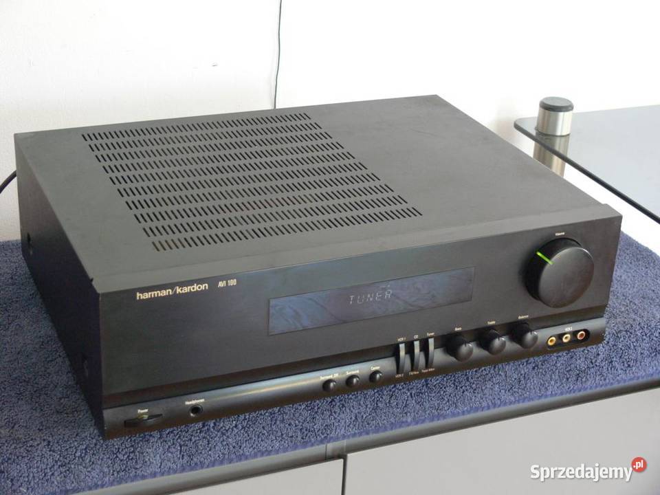 Wzmacniacz Harman Kardon AVI100 mocny i sprawny Wzmacniacze i pokrewne Jasło