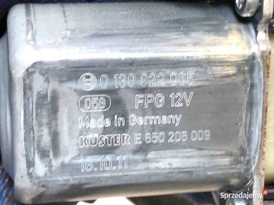 PODNOŚNIK SZYBY PRAWY PRZÓD SKODA FABIA III sprzedam