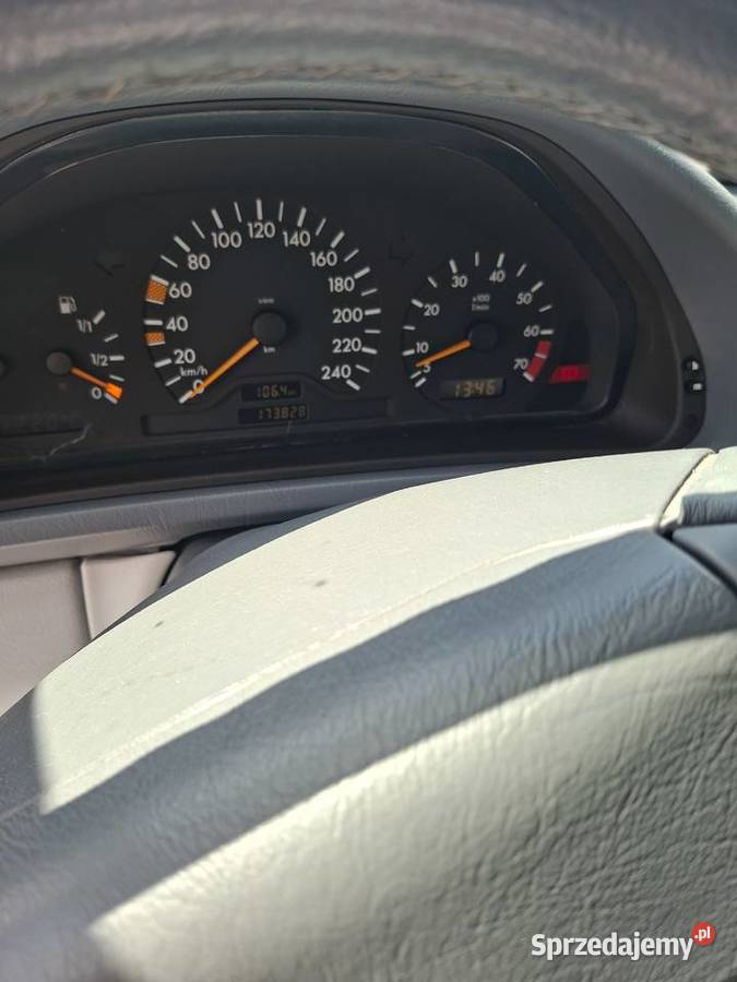 Mercedes CLK 200 20 Benzyna Ostrowiec Świętokrzyski