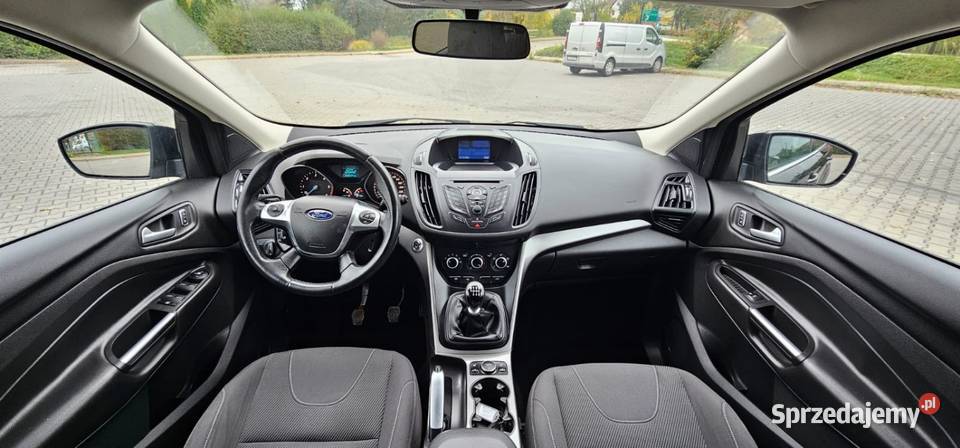 Świeżo sprowadzony Ford Kuga z 2014 roku ESP Krasnobród