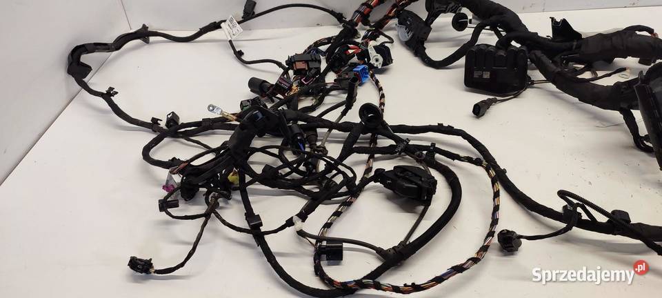 VW TAYRON WIĄZKA KOMORY SILNIKA 15 ETSI 2025