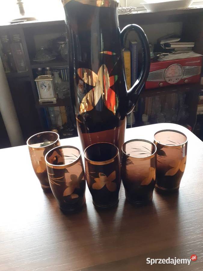 karafki różne i kieliszki mazowieckie sprzedam