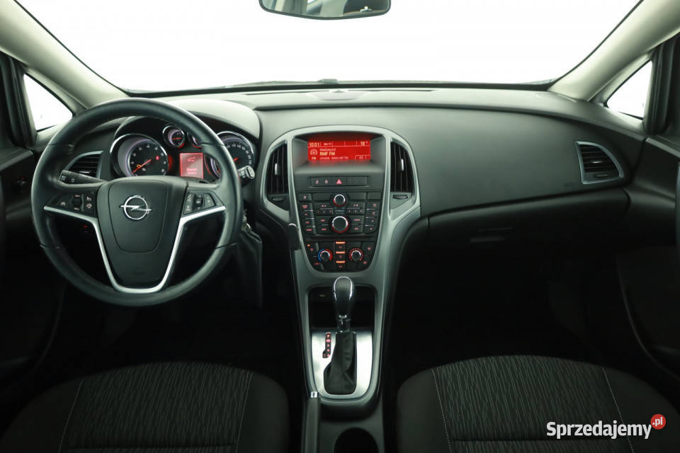 Opel Astra 14 T