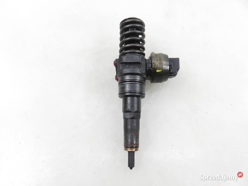 POMPOWTRYSKIWACZ VW GOLF V 19 TDI 038130073AG sprzedam