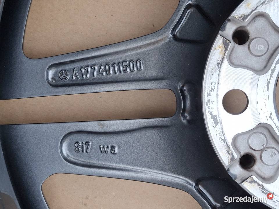 MERCEDES AKLASA W177 AMG CLA W117 FELGA ALUFELGA