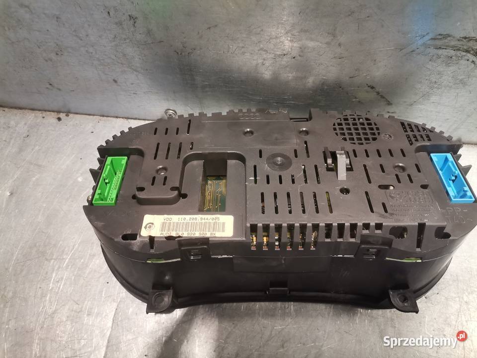 LICZNIK ZEGARY AUDI A3 8L 19TDI VDO 8L0920900BX Liczniki i zegary Nowy Sącz