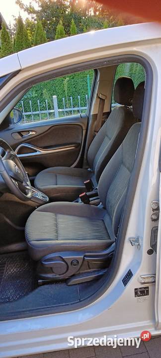 Zafira w super stanie automatyczna Opel zachodniopomorskie Wełtyń