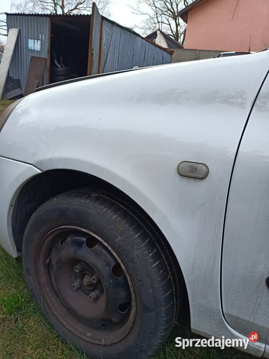 błotnik lewy renault Clio II 2 lift OV369
