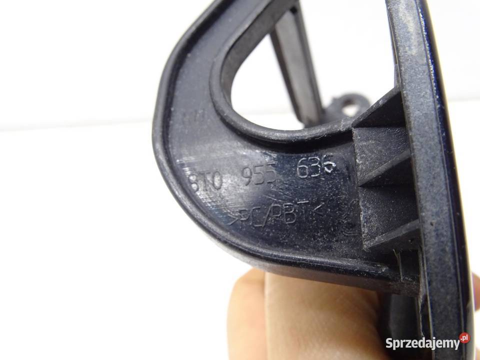 ZAŚLEPKA SPRSYKIWACZA LAMPY PRZÓD 8T0955636 AUDI