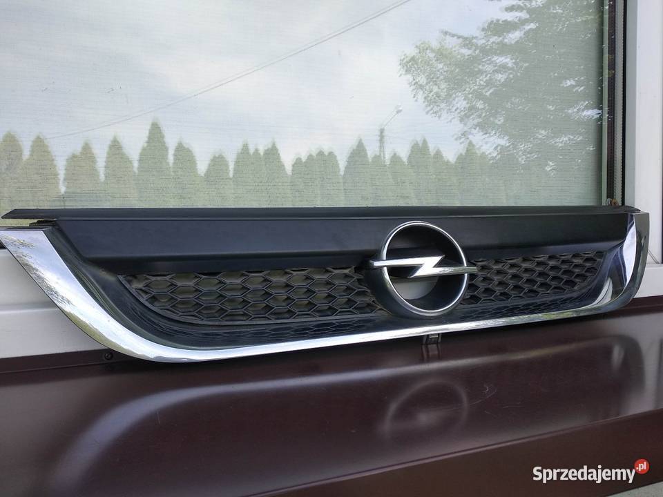 Opel Vectra B LIFT FL grill atrapa przednia łódzkie