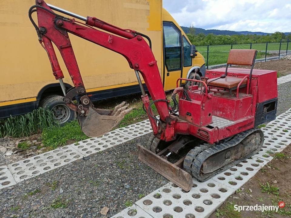 Mini koparka gąsienicowa yanmar pel job laweta