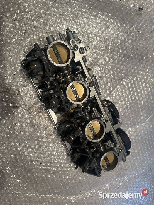 Gaźniki Kawasaki ZZR 1200 R0205 V683 Pozostałe Poznań