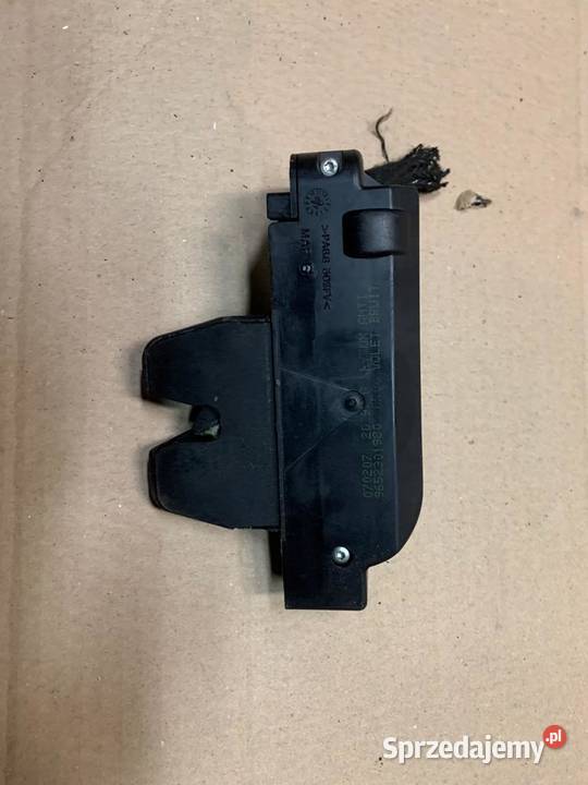 Zamek tylnej klapy citroen c4 I sprzedam