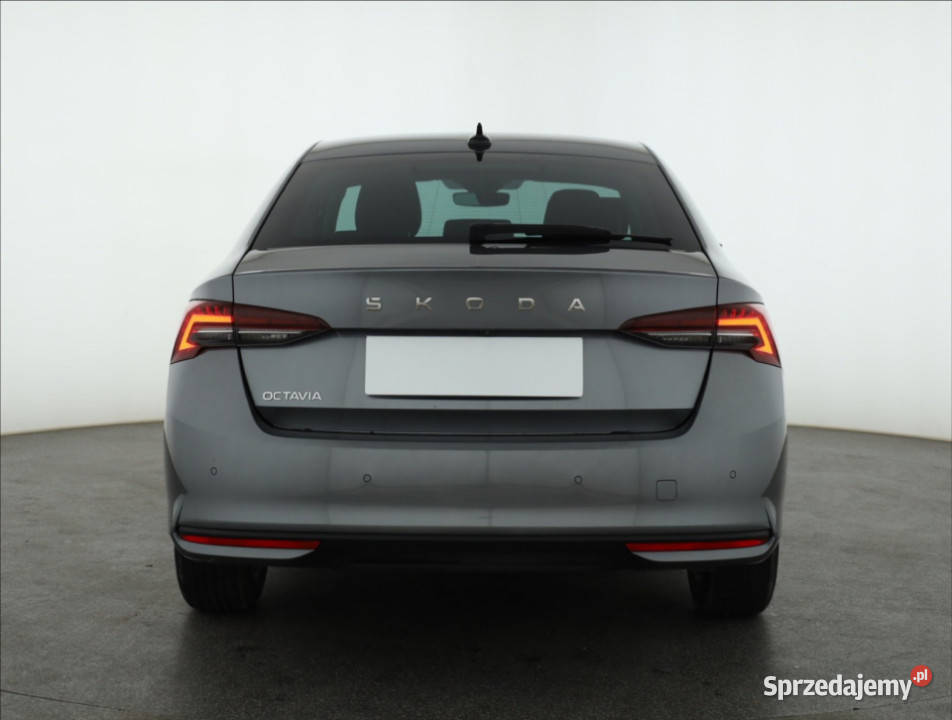 Skoda Octavia 15 eTSI mHEV sprzedam
