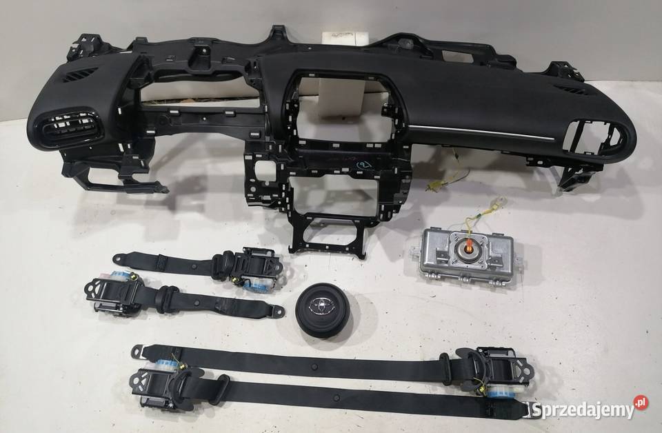 TOYOTA YARIS CROSS AIRBAG DESKA KOKPIT PODUSZKI osobowe