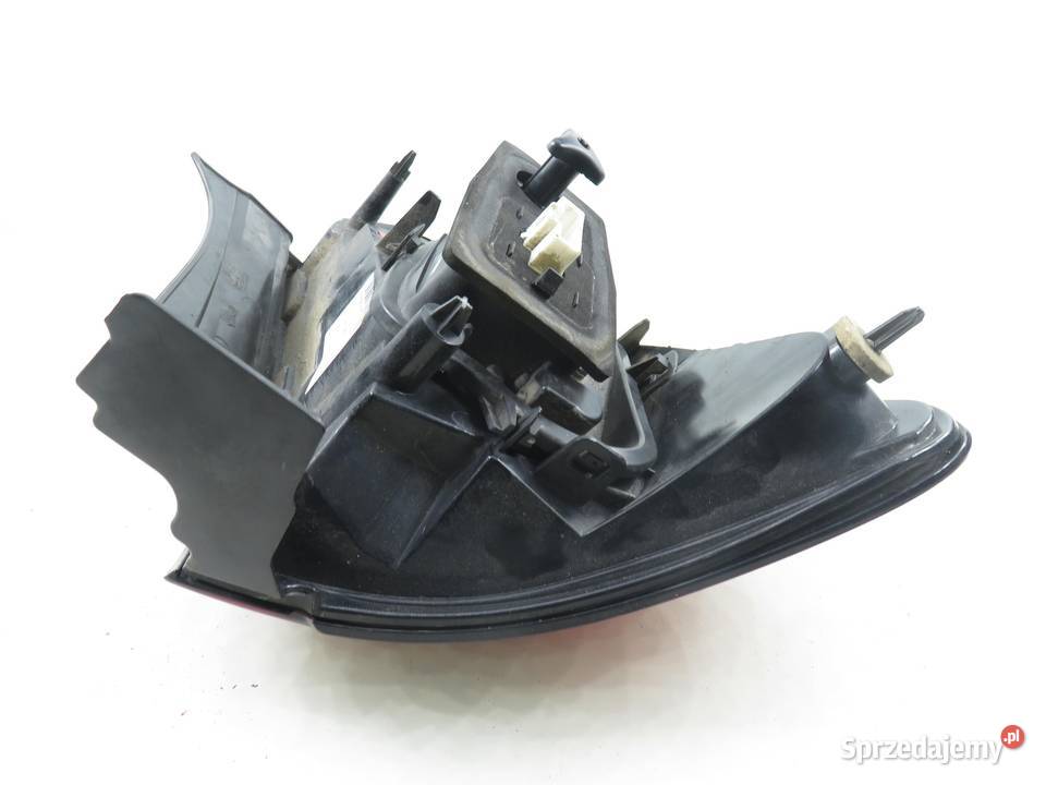 LAMPA PRAWA TYLNA CITROEN C3 II SC osobowe Lampy tylne