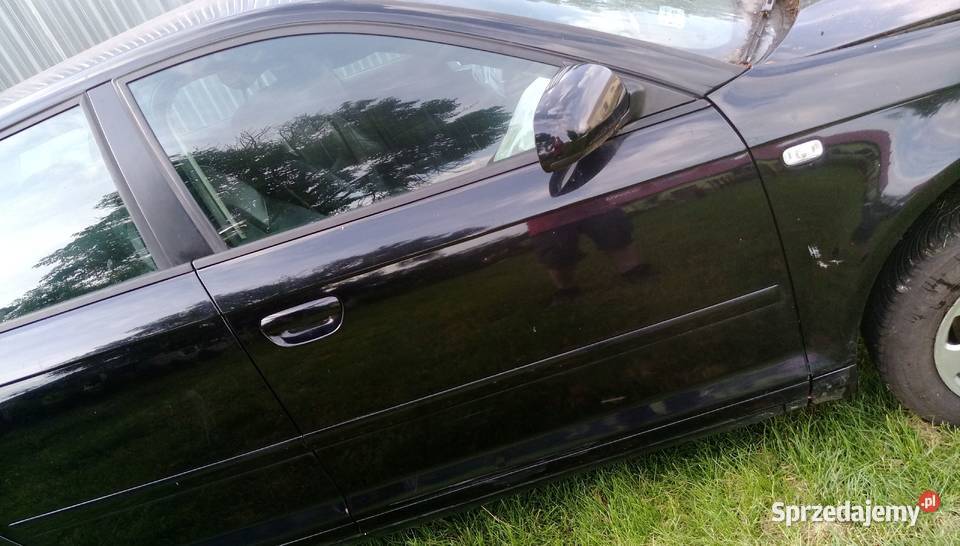 Audi A3 8P sportback Klapa tył LY9B czarna lubelskie