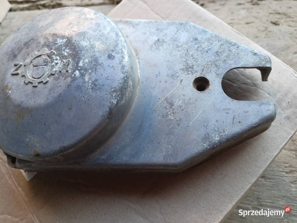 Dekiel pokrywa zapłonu lewy Dezamet 017 komar