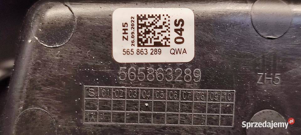 SKODA KAROQ KRATKA NAWIEWU TUNELU 565857289C sprzedam