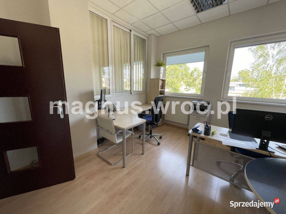 Powierzchnia biurowa z własnym parkingiem na
