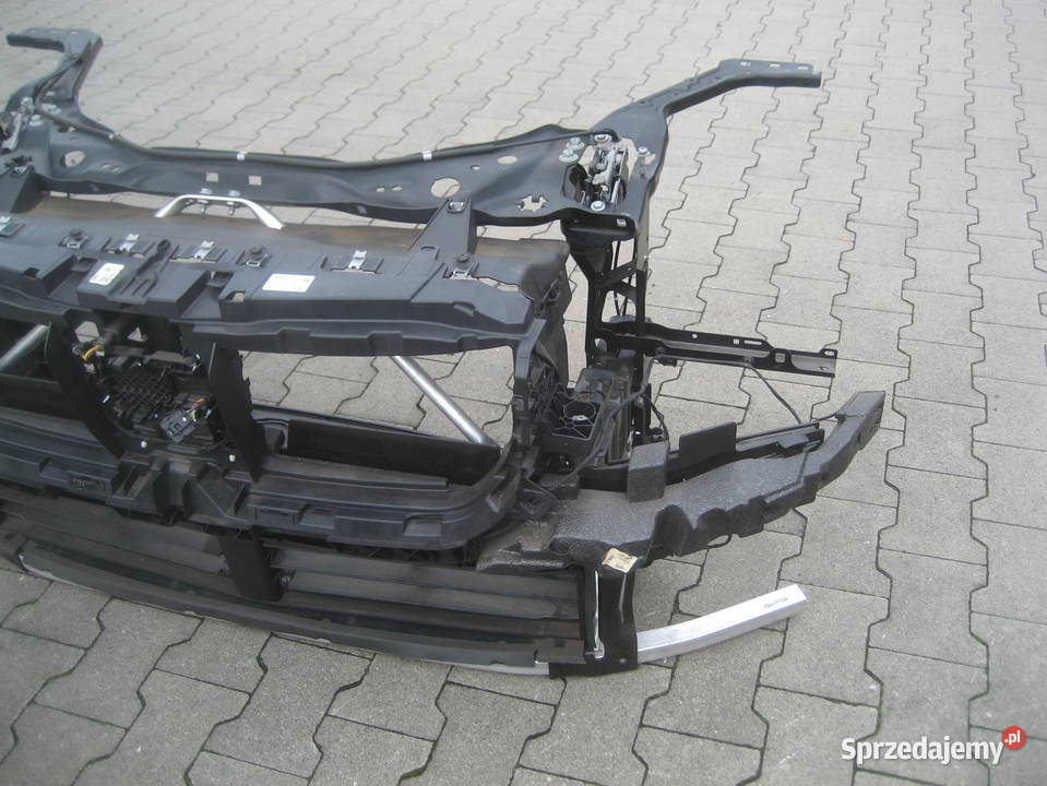 bmw x1 u11 2226r pas przedni zamki belka 7011116