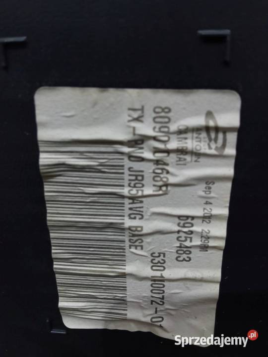 TAPICERKA BOCZEK PRAWY LEWY PRZÓD KPL Renault Rok produkcji 2012 Tapicerki samochodowe świętokrzyskie