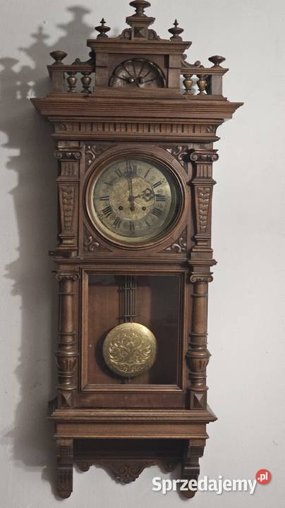 Zegar zabytkowy przywieziony ze Lwowa w 1945 Katowice