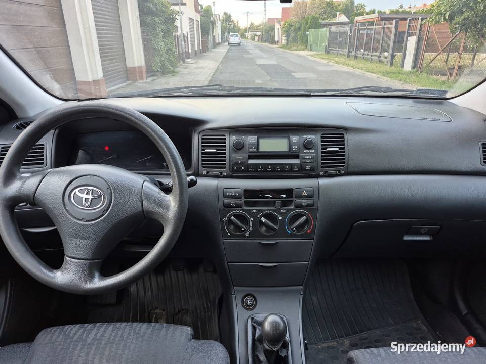 Sprzedam Toyota Corolla 16 E12I 2003r benzyna dolnośląskie Wrocław