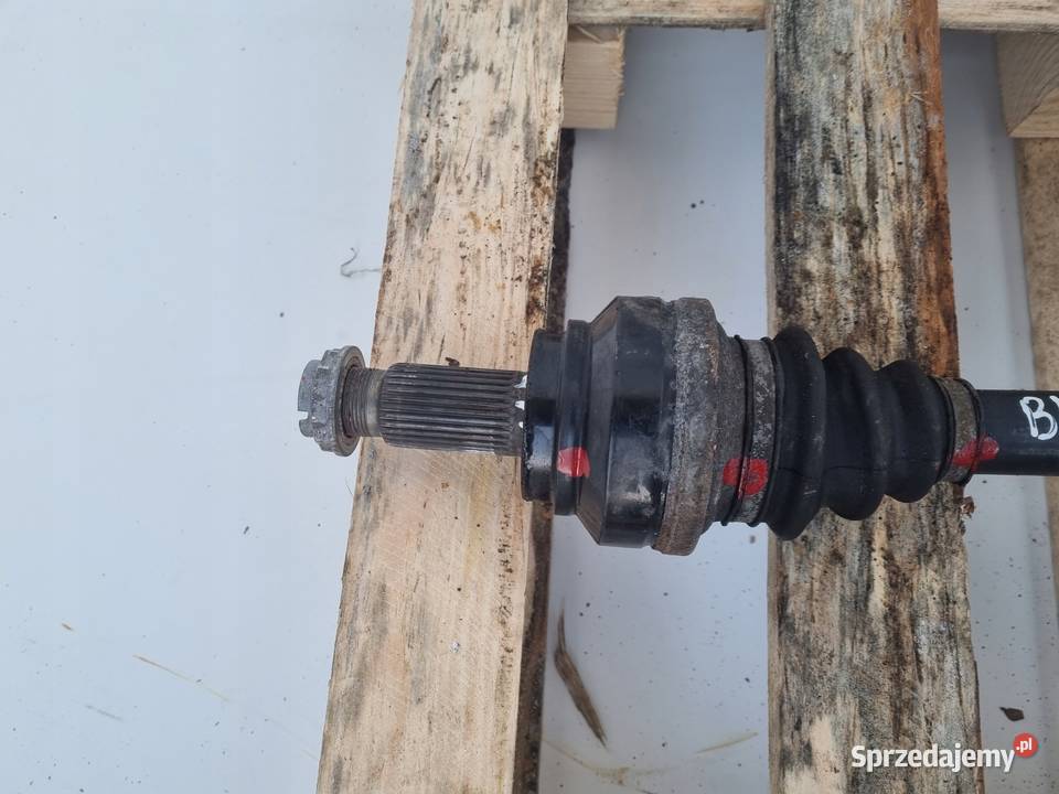 PÓŁOŚ Bmw 5 F10 F11 20 D 30 D LEWA TYLNA półośka Chełm