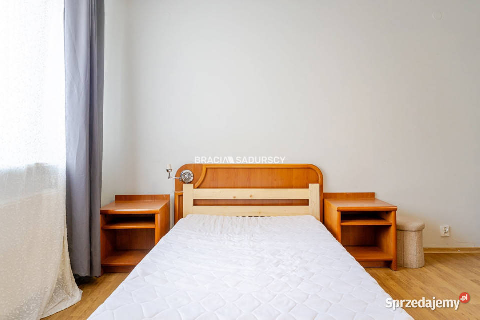 Mieszkanie 35m2 1pok Kraków Lubostroń Rok budowy 2003 małopolskie