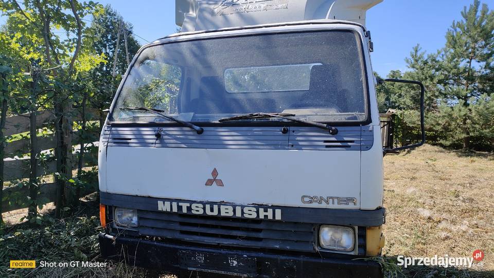 Mitsubishi cantera 2.5