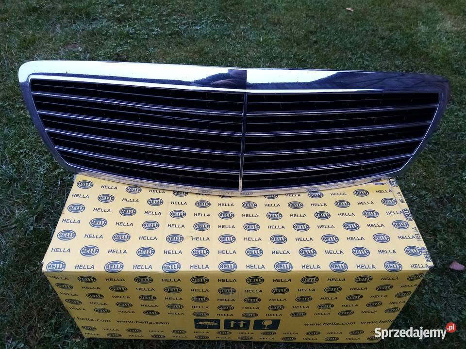 Atrapa grill Mercedes W211 E klasa Rok produkcji 2008 mazowieckie Warka