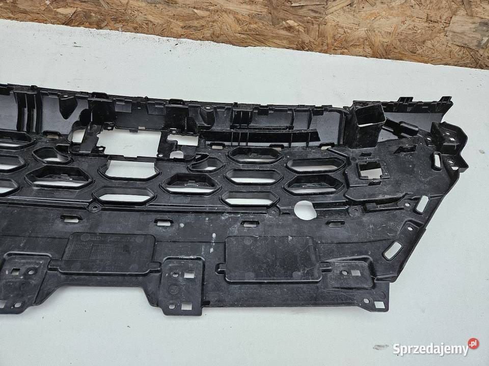 AUDI Q8 ETRON GRILL ATRAPA ZDERZAKA PRZÓD osobowe sprzedam